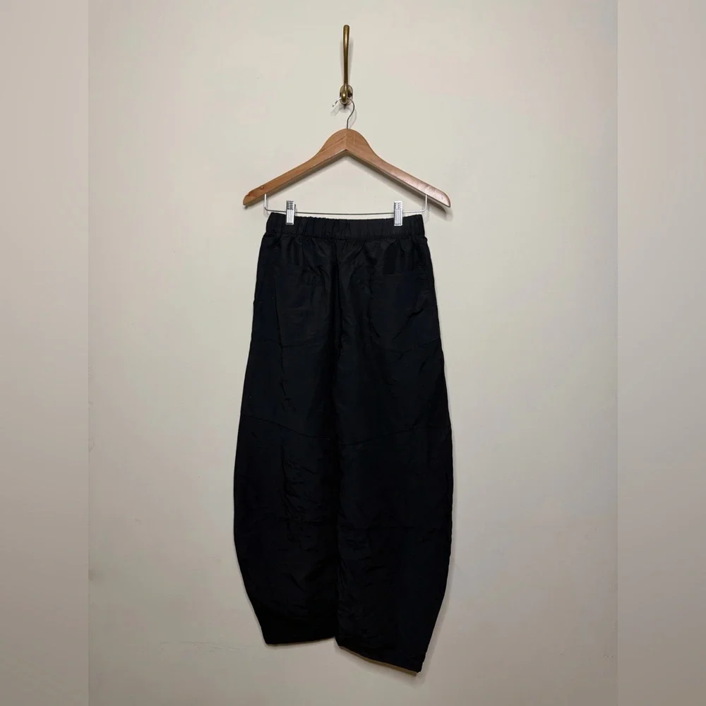 Free People FP Movement Game Day High Rise Barrel Leg Pants Black Parachute_4